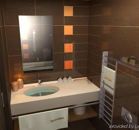 Velence & Hotel